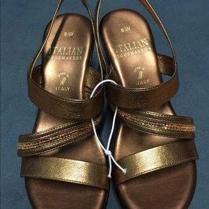 Women’s sandals